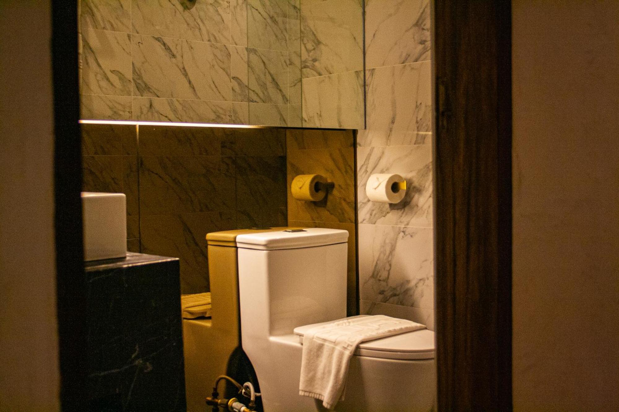 Elijah Hotel Дасмариньяс Экстерьер фото